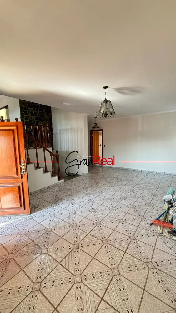 Sobrado, 4 quartos, 304 m² - Foto 4