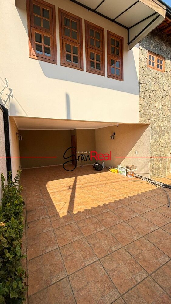 Sobrado, 4 quartos, 304 m² - Foto 4