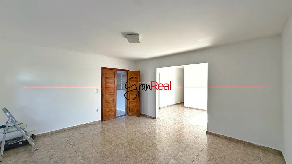 Casa, 3 quartos, 179 m² - Foto 2