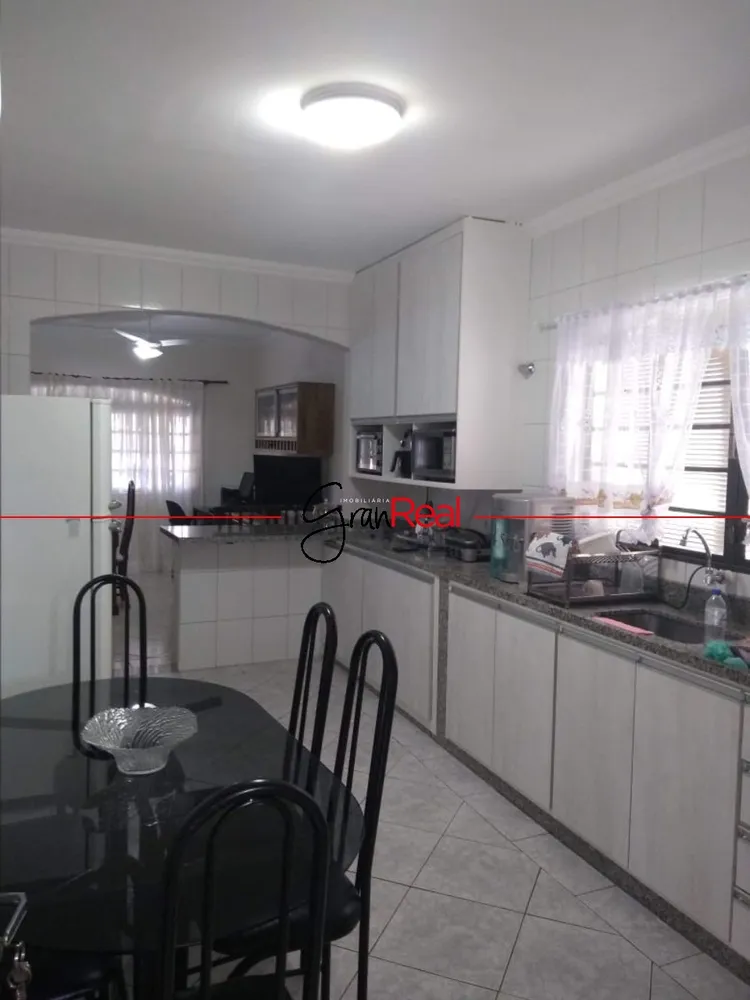 Chácara, 3 quartos, 2630 m² - Foto 3