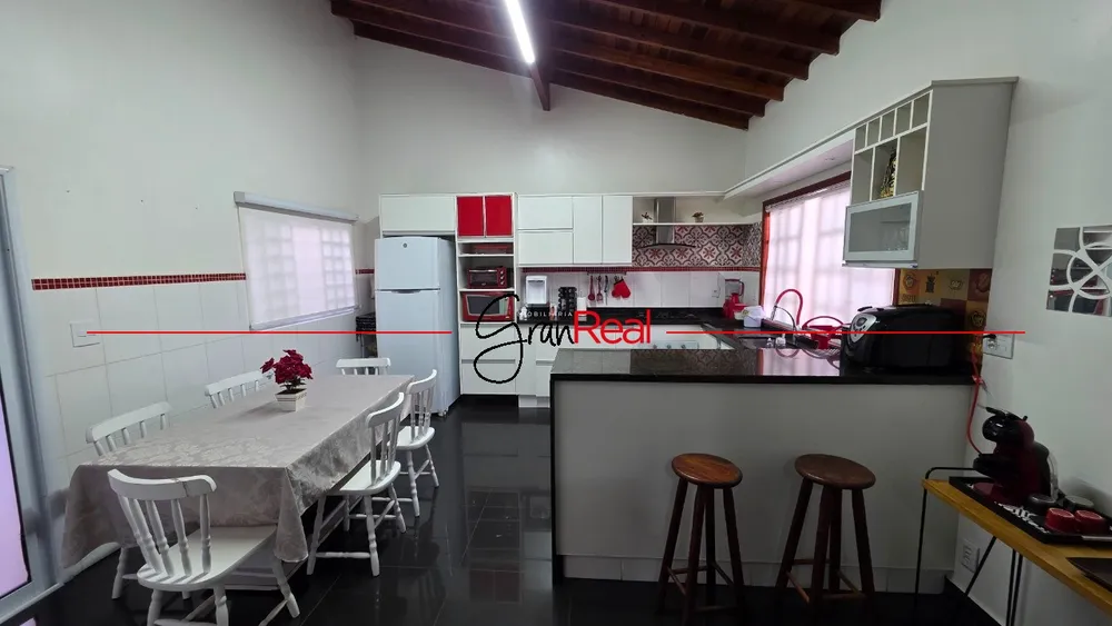 Casa, 3 quartos, 175 m² - Foto 3
