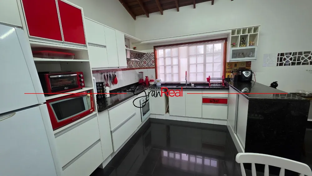 Casa, 3 quartos, 175 m² - Foto 4