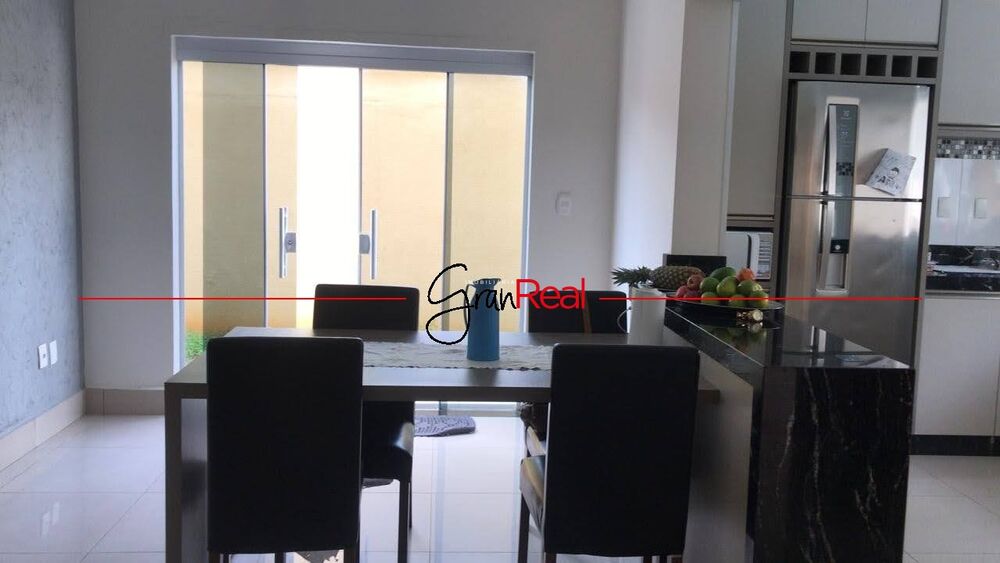 Sobrado à venda com 3 quartos, 249m² - Foto 4