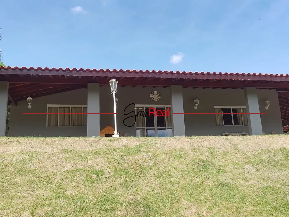 Fazenda à venda com 5 quartos, 738m² - Foto 3