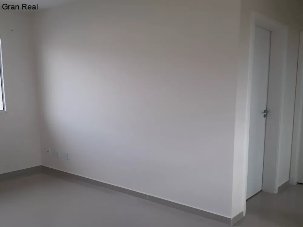 Apartamento à venda com 2 quartos, 45m² - Foto 4