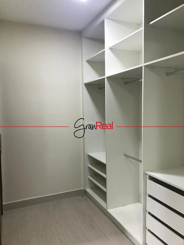 Casa de Condomínio à venda com 5 quartos, 351m² - Foto 4