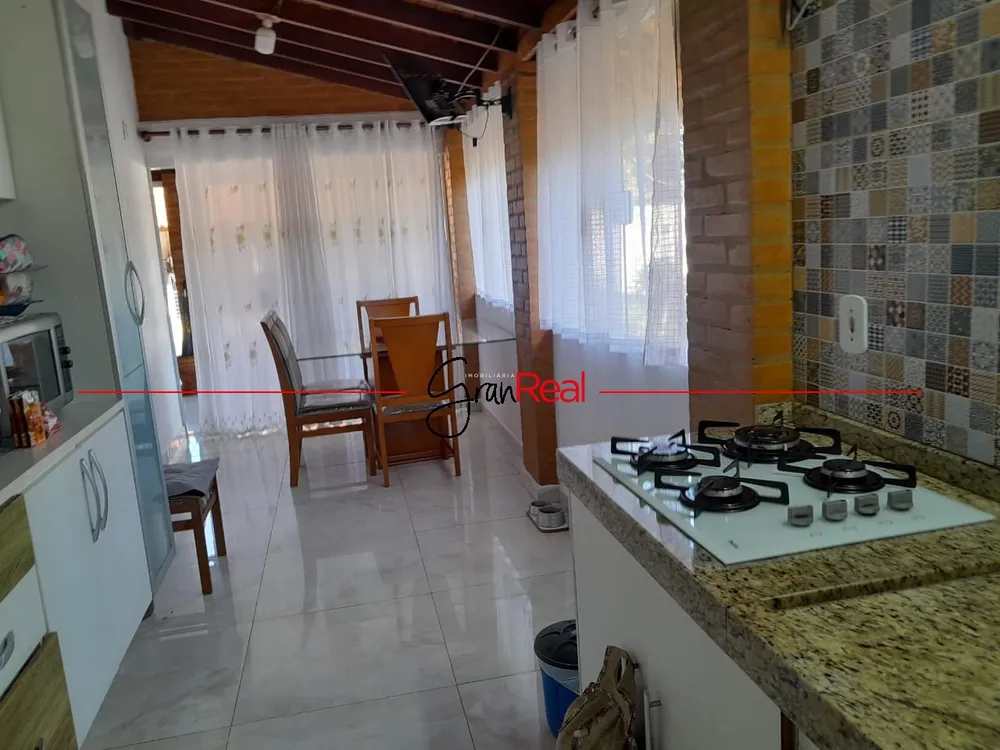 Chácara, 3 quartos, 3000 m² - Foto 1