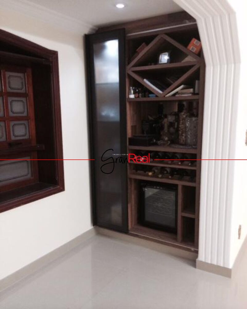 Sobrado, 5 quartos, 608 m² - Foto 2