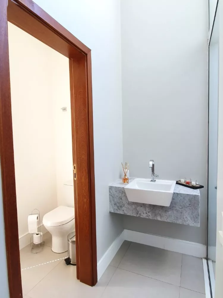 Casa de Condomínio à venda com 3 quartos, 194m² - Foto 4