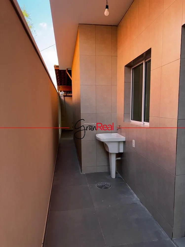 Casa, 2 quartos, 81 m² - Foto 1