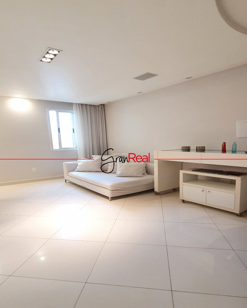 Apartamento, 3 quartos, 247 m² - Foto 2