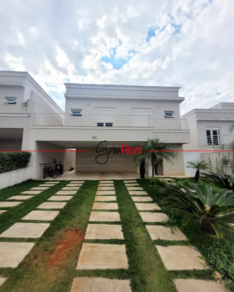 Casa de Condomínio à venda com 4 quartos, 275m² - Foto 2