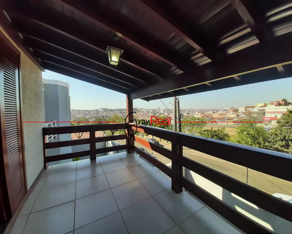 Sobrado à venda com 4 quartos, 269m² - Foto 2