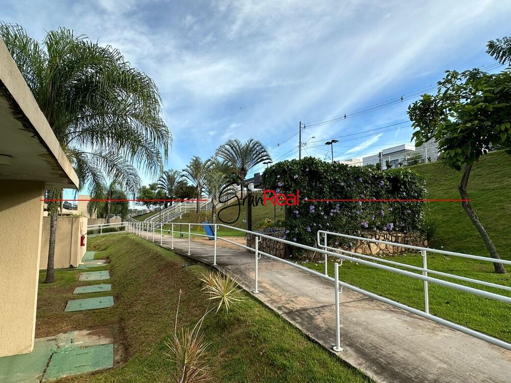 Casa de Condomínio à venda com 3 quartos, 265m² - Foto 4