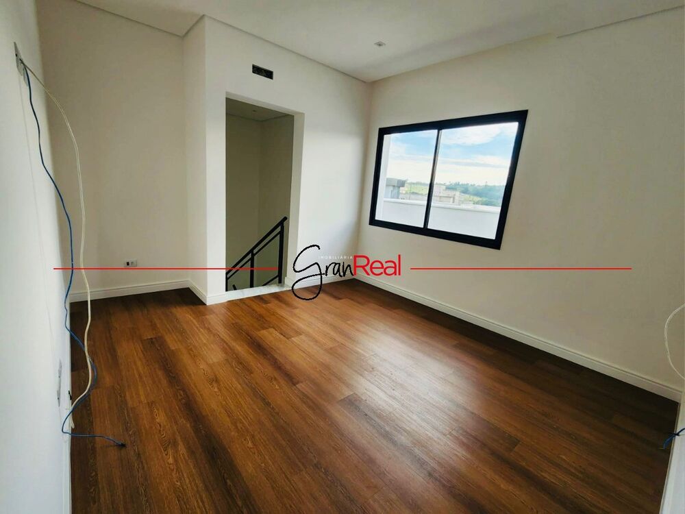 Casa de Condomínio à venda com 3 quartos, 265m² - Foto 1