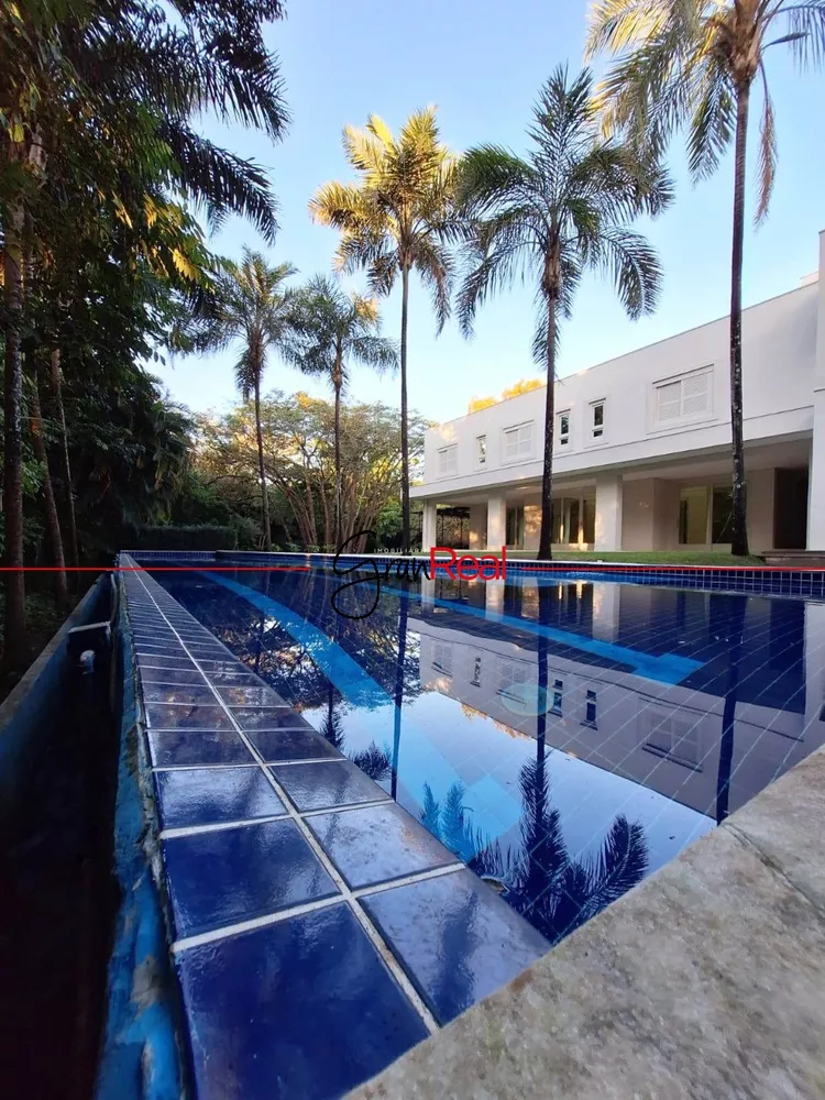 Casa de Condomínio à venda com 6 quartos, 973m² - Foto 2