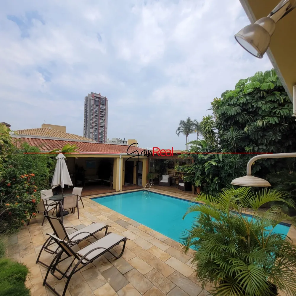 Casa, 3 quartos, 295 m² - Foto 1