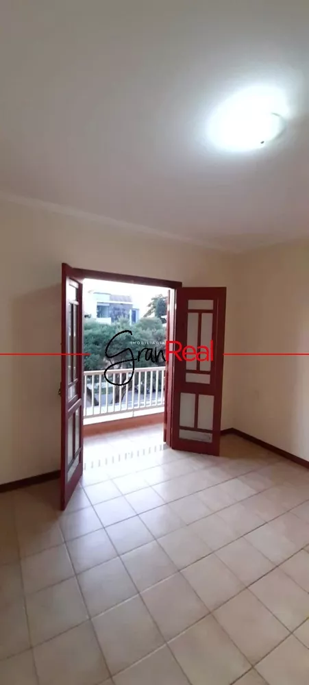 Sobrado à venda com 3 quartos, 300m² - Foto 16