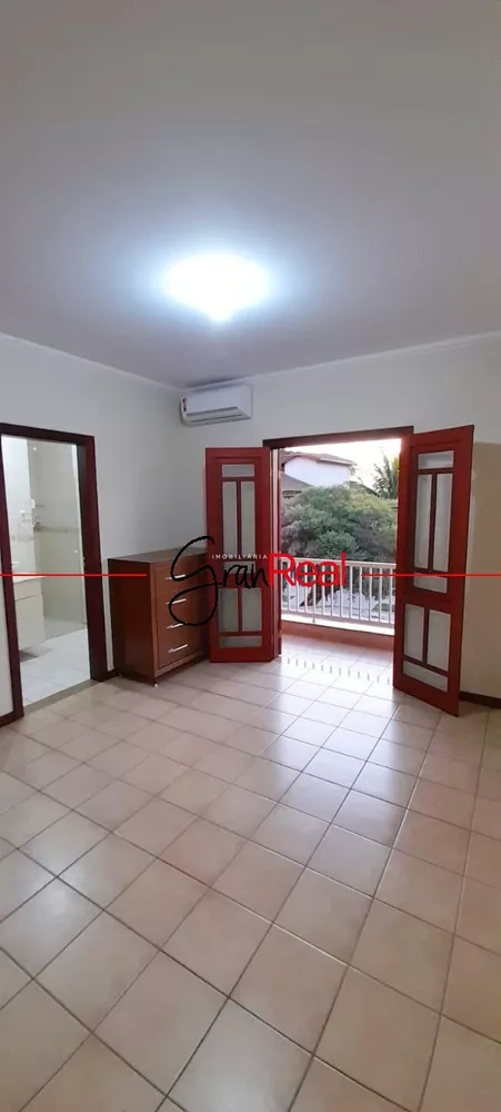 Sobrado à venda com 3 quartos, 300m² - Foto 15