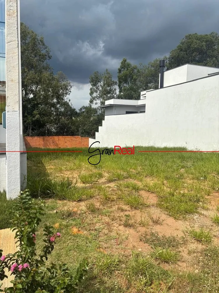 Terreno, 300 m² - Foto 1