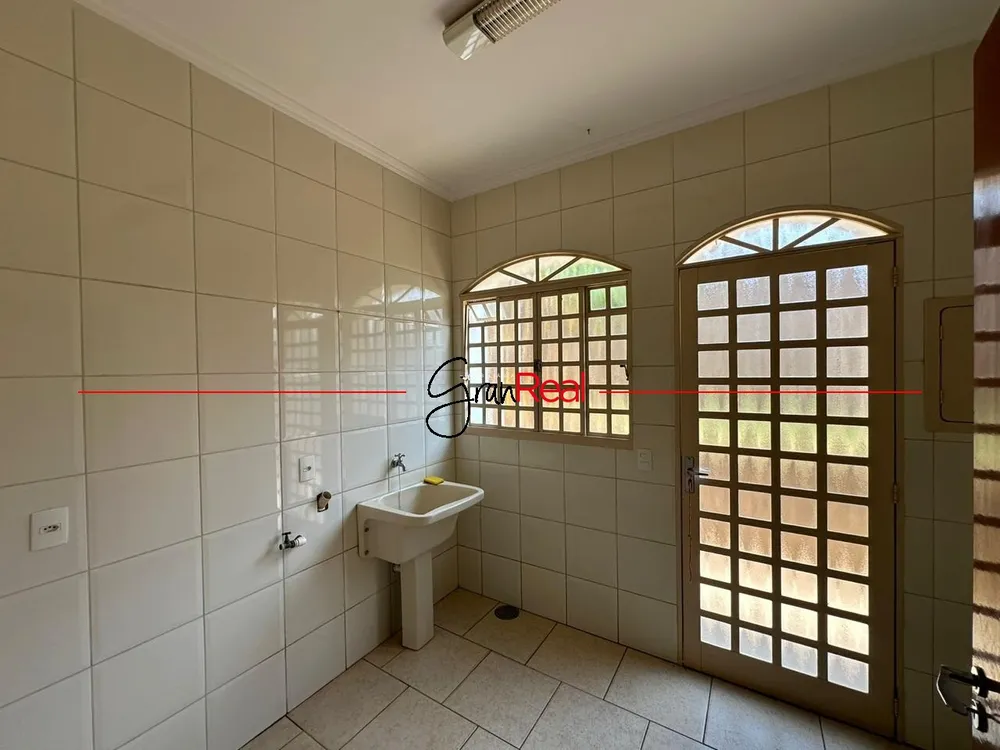 Chácara, 3 quartos, 1022 m² - Foto 10