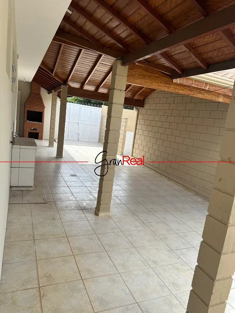Casa, 3 quartos, 232 m² - Foto 12