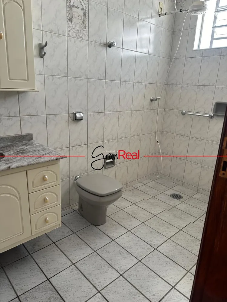 Casa, 3 quartos, 232 m² - Foto 6