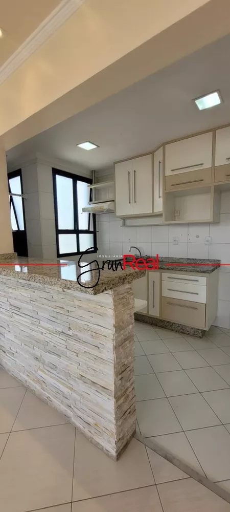 Apartamento à venda com 2 quartos, 77m² - Foto 7