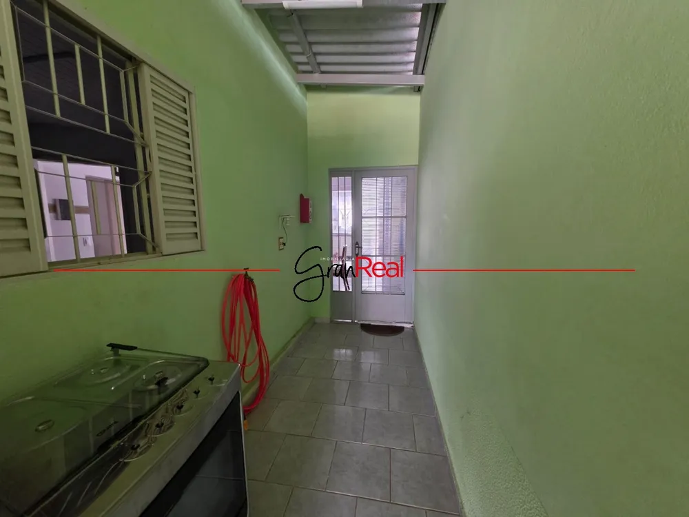 Casa, 3 quartos, 164 m² - Foto 2