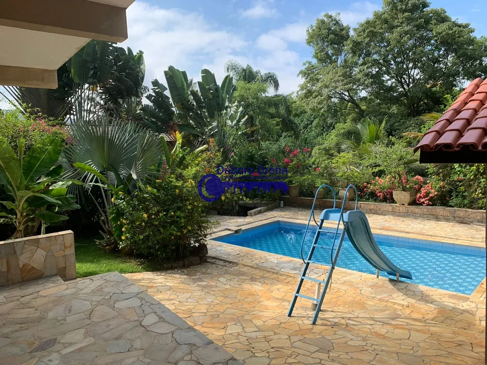 Casa, 3 quartos, 360 m² - Foto 1