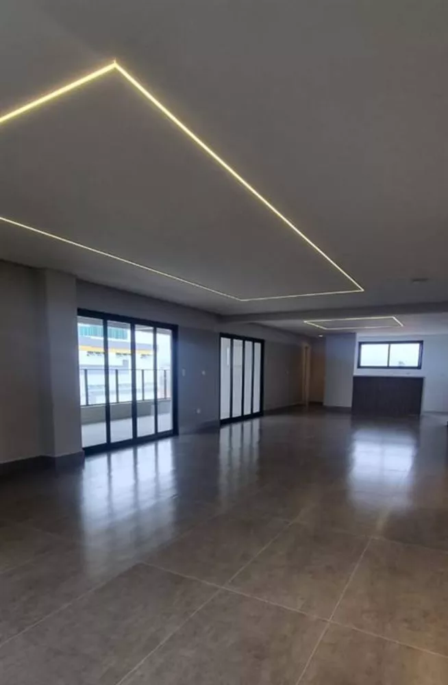 Apartamento à venda com 2 quartos, 69m² - Foto 4