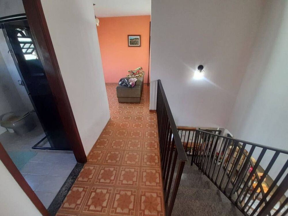 Casa à venda com 3 quartos, 250m² - Foto 6