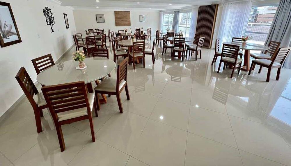 Cobertura à venda com 4 quartos, 200m² - Foto 3