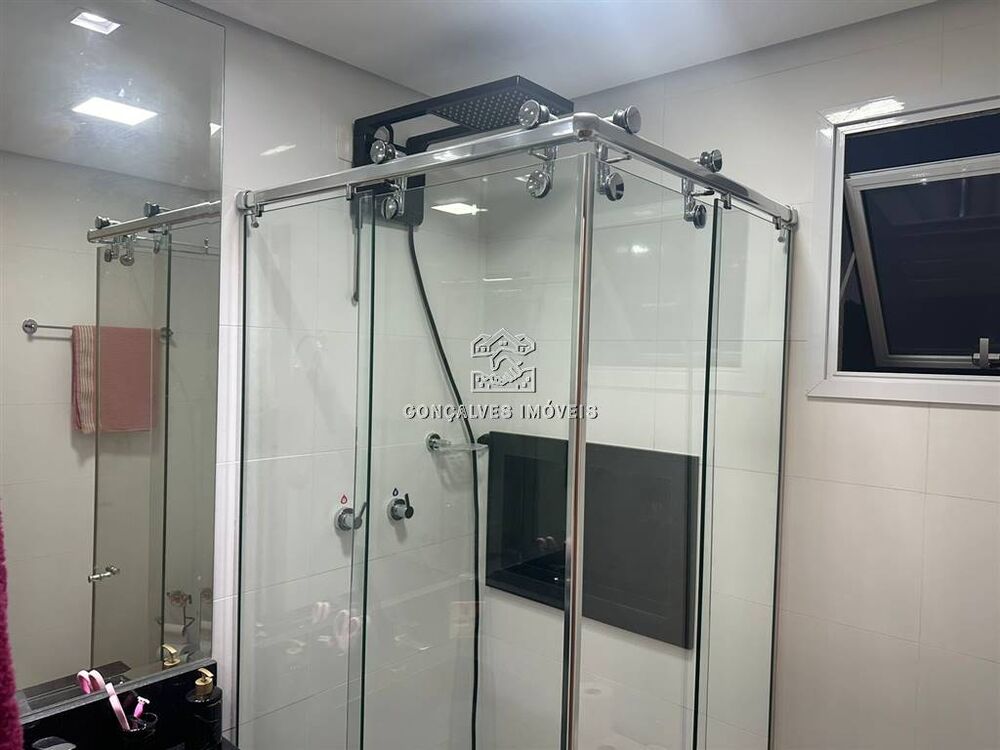 Apartamento à venda com 4 quartos, 148m² - Foto 2