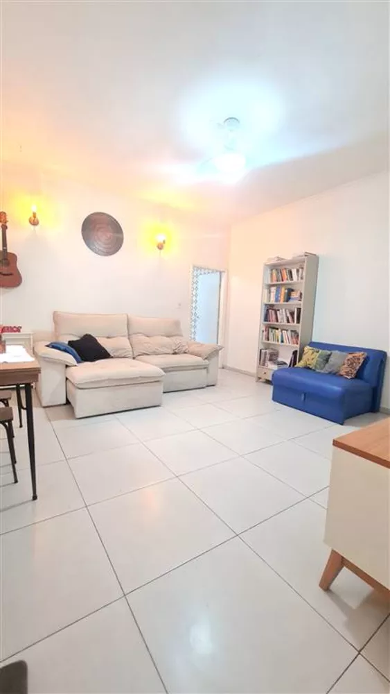 Casa à venda com 3 quartos, 195m² - Foto 4