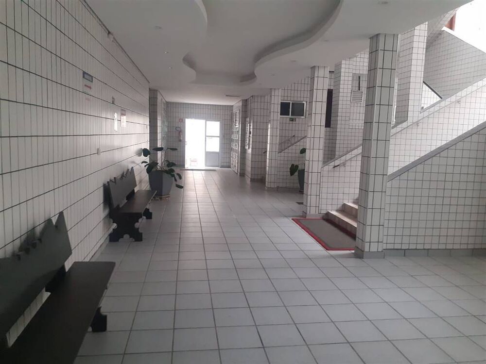 Apartamento à venda com 1 quarto, 35m² - Foto 10