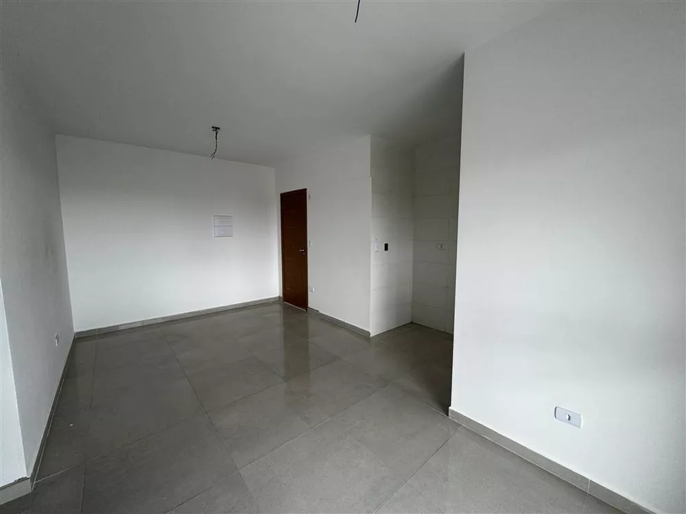 Apartamento à venda com 2 quartos, 68m² - Foto 4