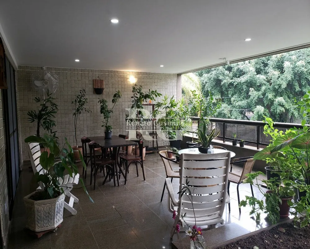 Apartamento, 3 quartos, 175 m² - Foto 2