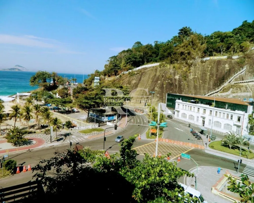 Cobertura, 3 quartos, 276 m² - Foto 1