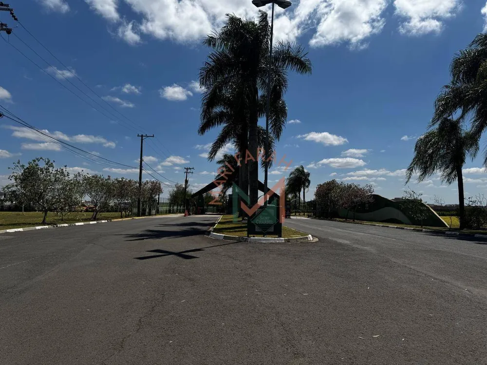 Loteamento e Condomínio, 1000 m² - Foto 2
