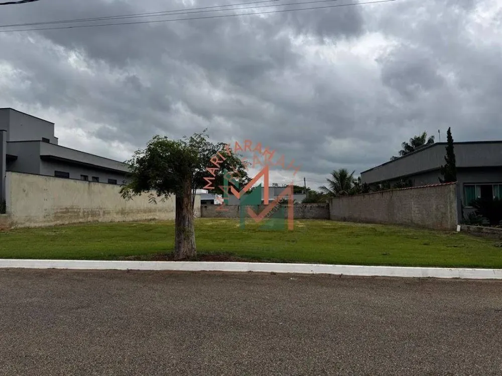 Loteamento e Condomínio, 685 m² - Foto 2