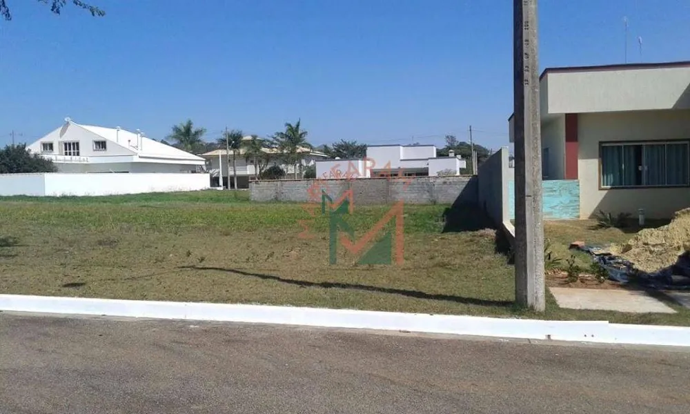 Loteamento e Condomínio, 685 m² - Foto 1