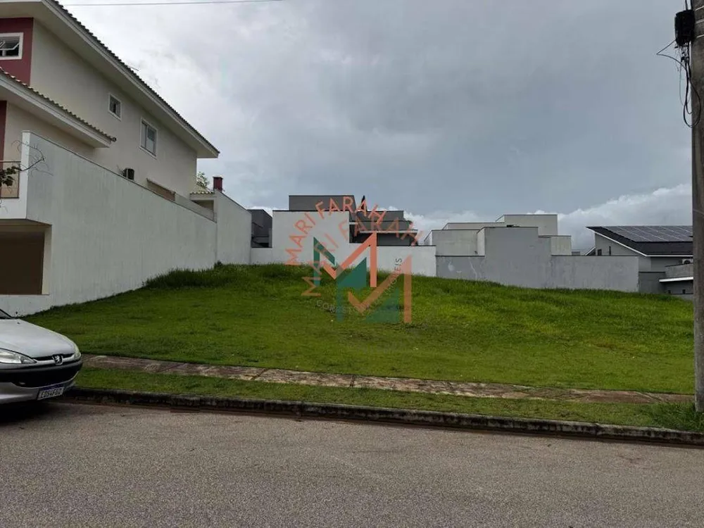 Loteamento e Condomínio, 324 m² - Foto 1