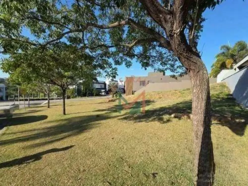Loteamento e Condomínio, 621 m² - Foto 1