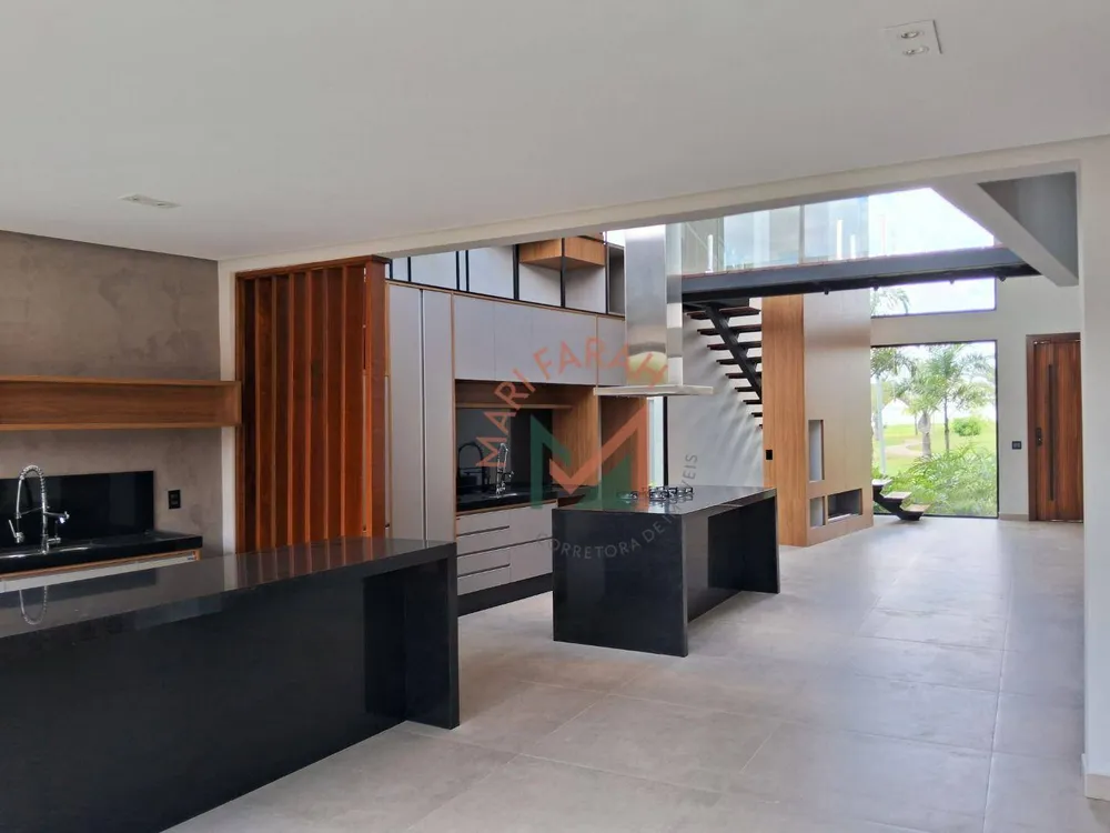 Casa de Condomínio, 4 quartos - Foto 1