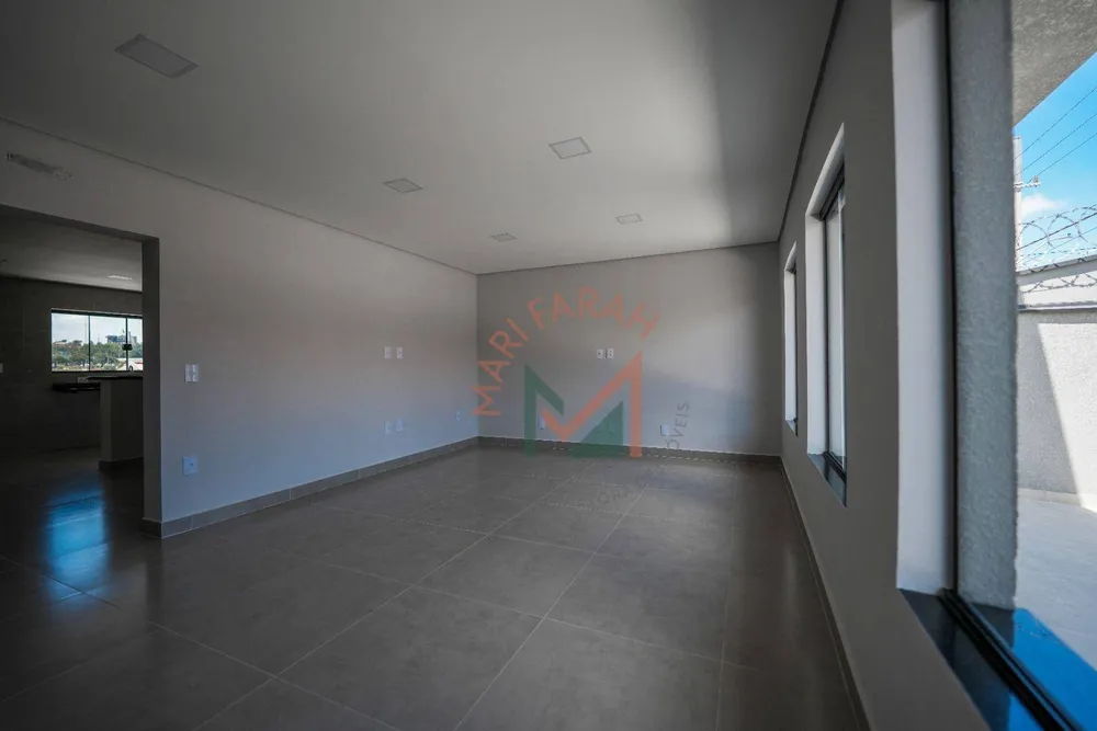 Casa, 4 quartos, 263 m² - Foto 3