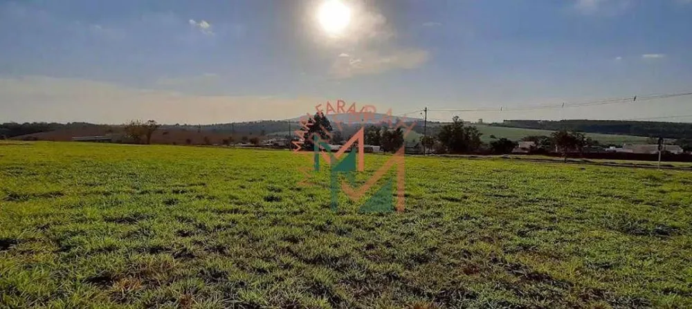 Loteamento e Condomínio, 1000 m² - Foto 1