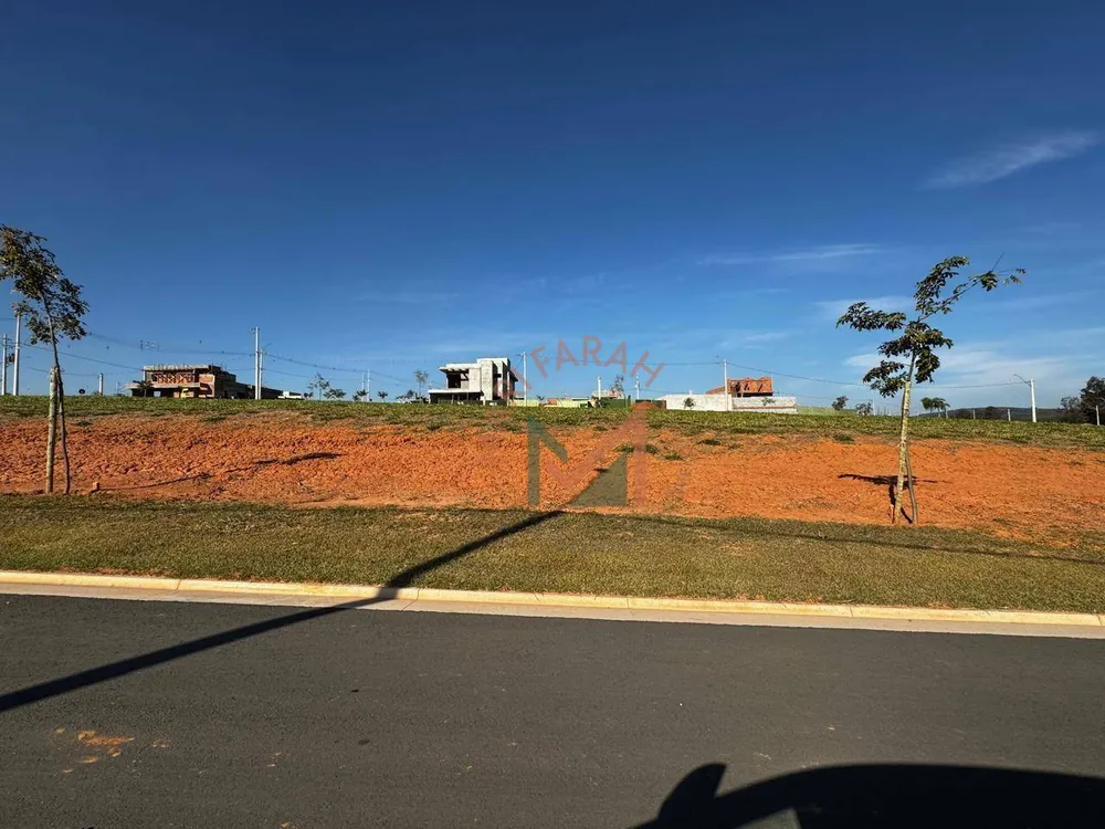 Loteamento e Condomínio, 300 m² - Foto 1