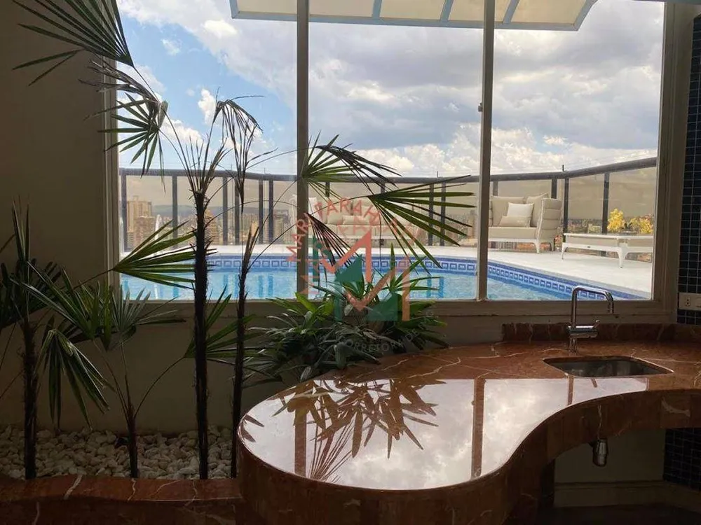 Cobertura, 3 quartos, 780 m² - Foto 1