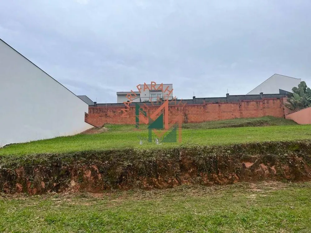 Loteamento e Condomínio, 300 m² - Foto 1